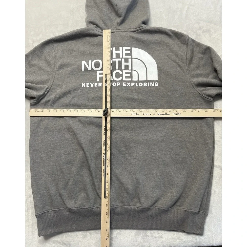 The North Face Throwback Hoodie Men XL Gray Graphic Circular Design Sweatshirt